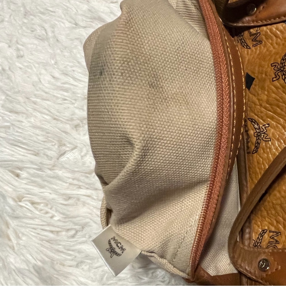 2 for Authentic MCM Cognac Visetos Tote and  new felt organizer - Picture 14 of 16